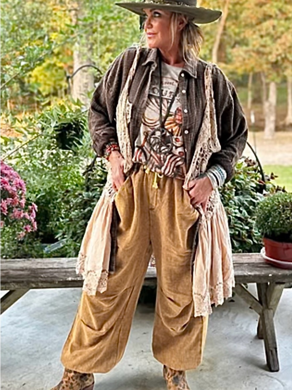 SOLD Jaded Gypsy Essentially Yours joggers NEW retail $168